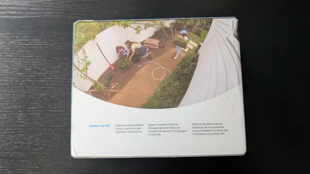 Ring Outdoor Cam Pro - Cámara de exterior - NUEVA