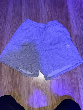 Pantalones cortos Adidas grises