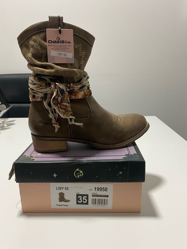 Botas Chika10 Lisy 02 Niña Talla 35
