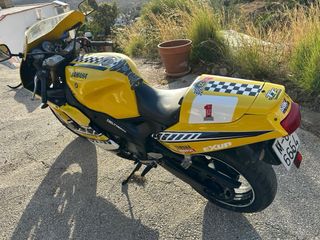Yamaha FZR 1000 Exup