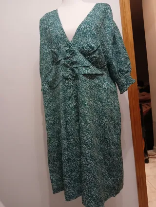 Vestido verde estampado blanco