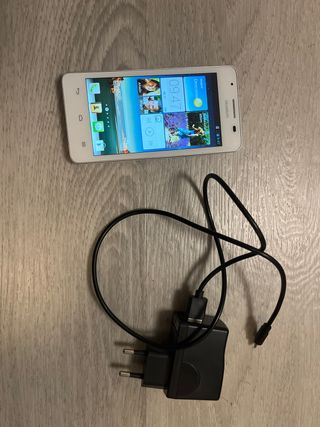 Huawei G510-0100 Bianco + Caricabatterie