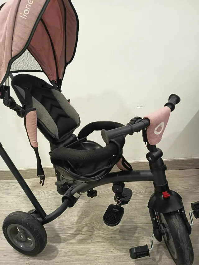 Triciclo Lionelo rosa