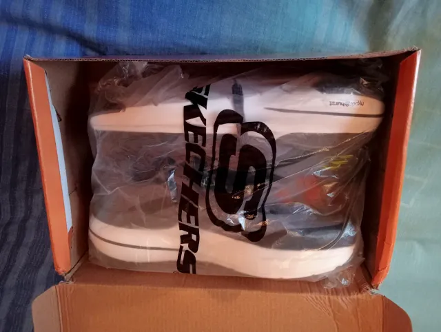 Zapatillas Skechers Distance Walker Nuevas