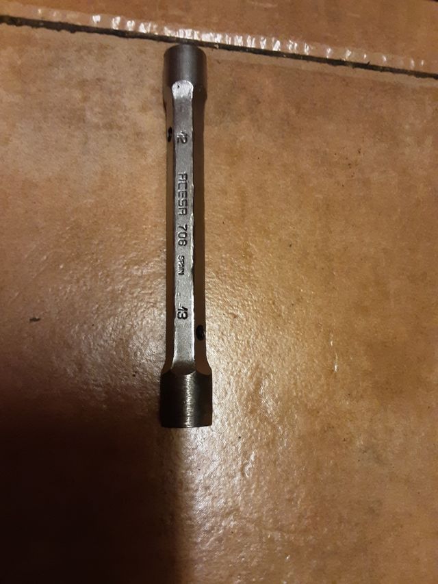 Juego de llaves de tubo