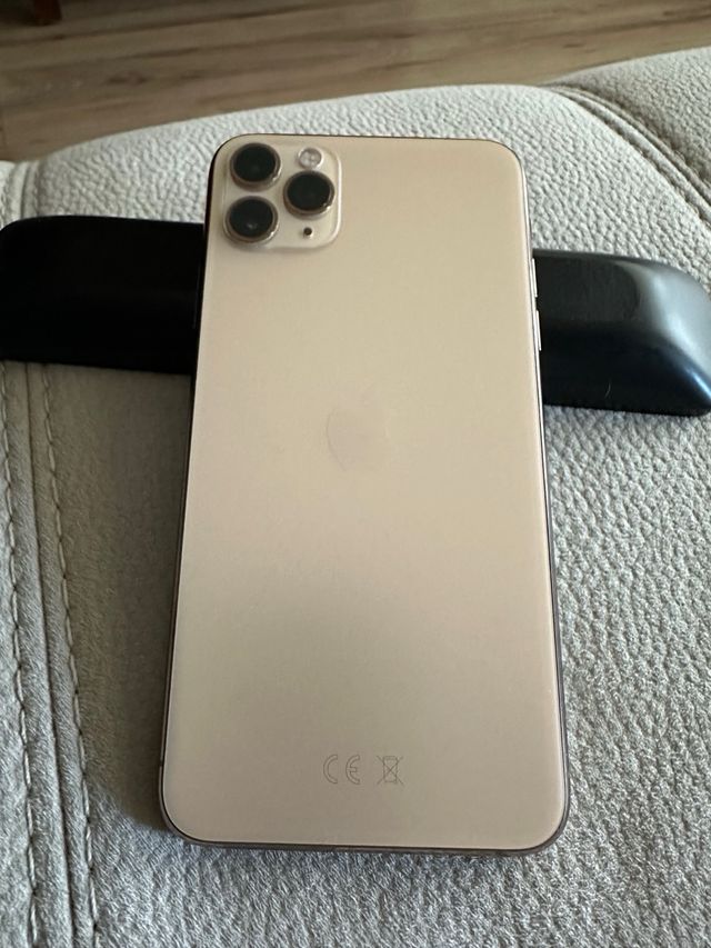 iPhone 11 Pro Max 64 GB