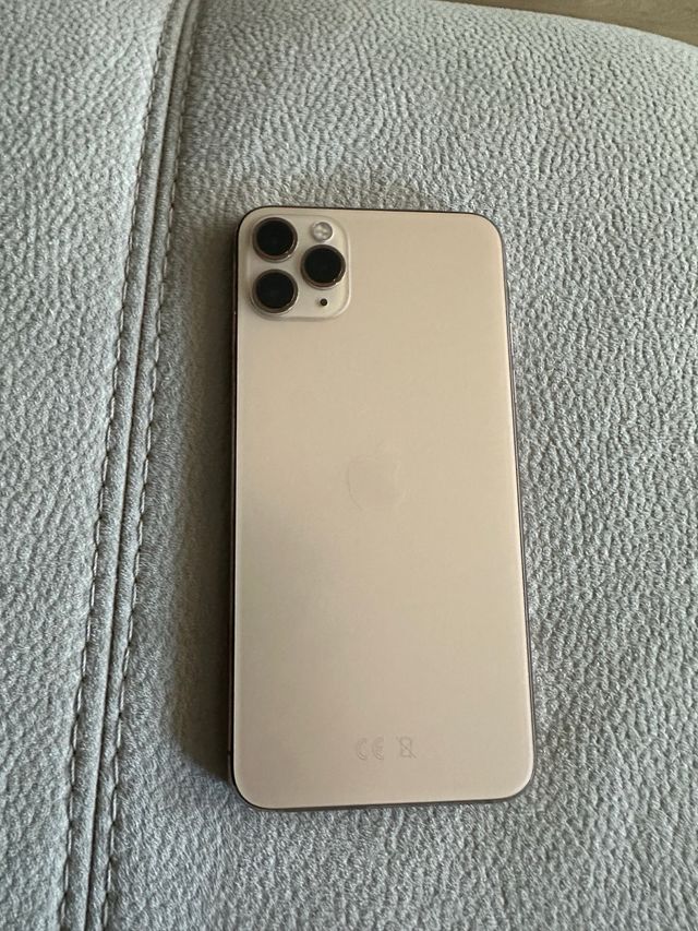 iPhone 11 Pro Max 64 GB
