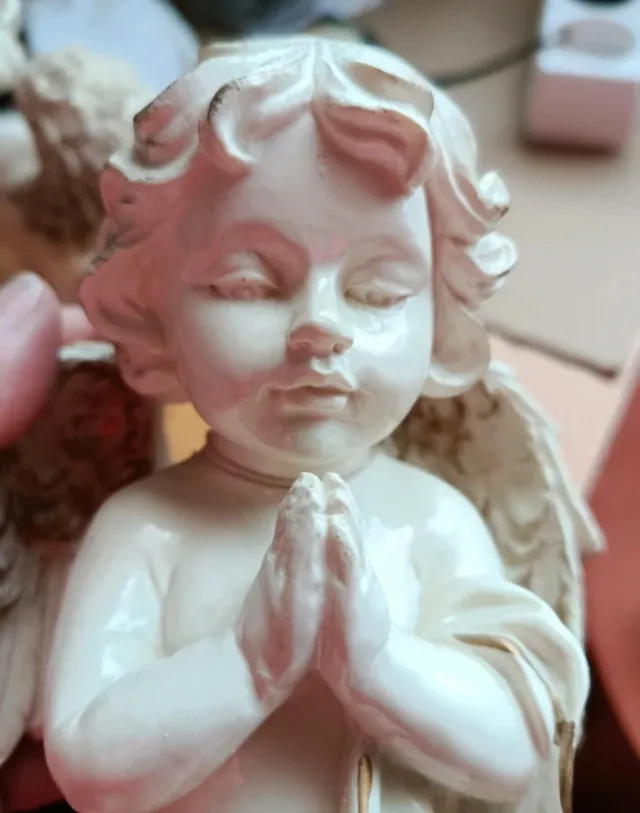 2 Figuras Angelitos Rezando