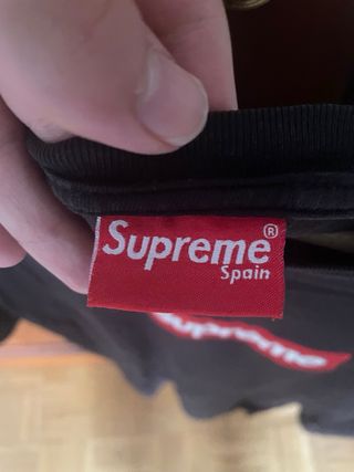 Camiseta Supreme Negra