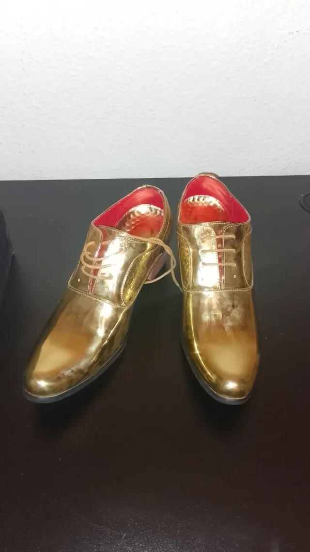 OFERTA Zapatos dorados, tacón talla 45