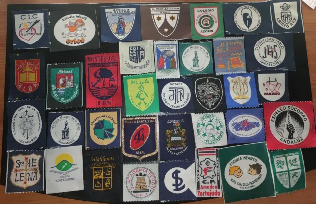 Pezza scolastica ricamata