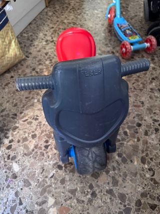 Moto de juguete Feber