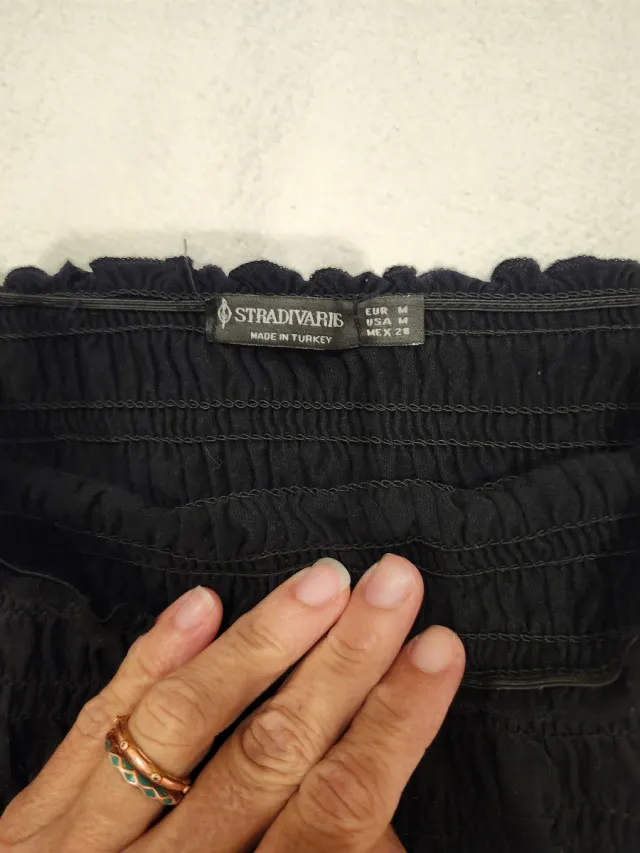 Top Stradivarius Negro Talla M