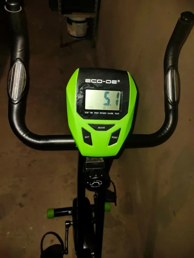 Bicicleta Estática Plegable Verde y Negra