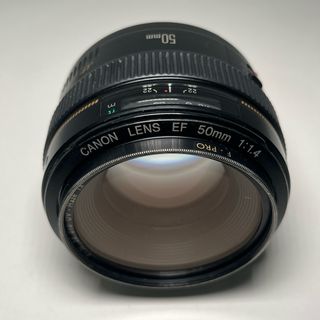 Objetivo Canon EF 50mm f/1.4 USM + filtro BW