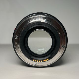 Objetivo Canon EF 50mm f/1.4 USM + filtro BW