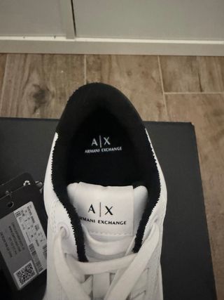 Scarpe Armani Exchange bianche nuove