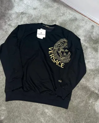 Sudadera Negra Medusa