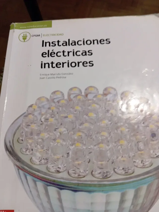 LA - Instalaciones electricas de interiores. GM...