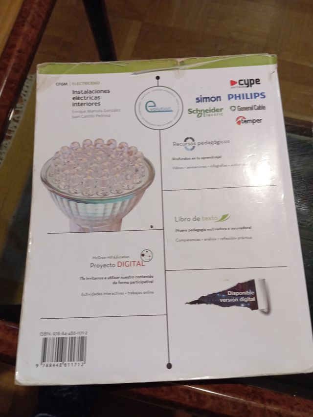 LA - Instalaciones electricas de interiores. GM...