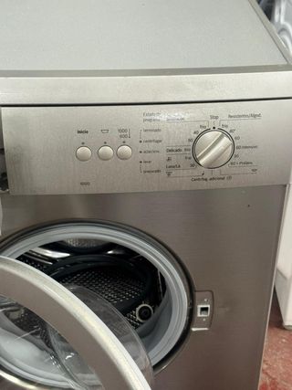 LAVADORA BOSCH DE 6 KILOS EN INOX