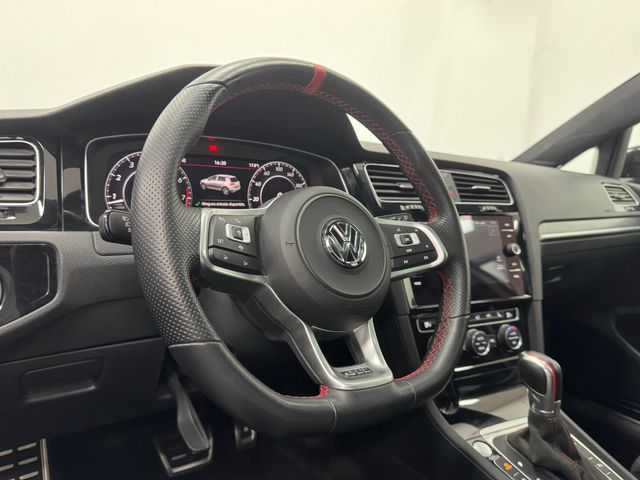 Volkswagen Golf Volkswagen Golf GTI TCR 2.0 TSI 213kW(290CV) DSG