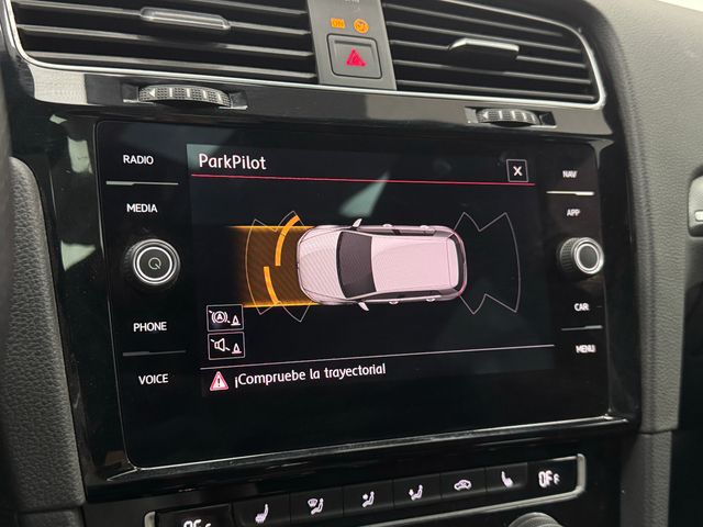 Volkswagen Golf Volkswagen Golf GTI TCR 2.0 TSI 213kW(290CV) DSG