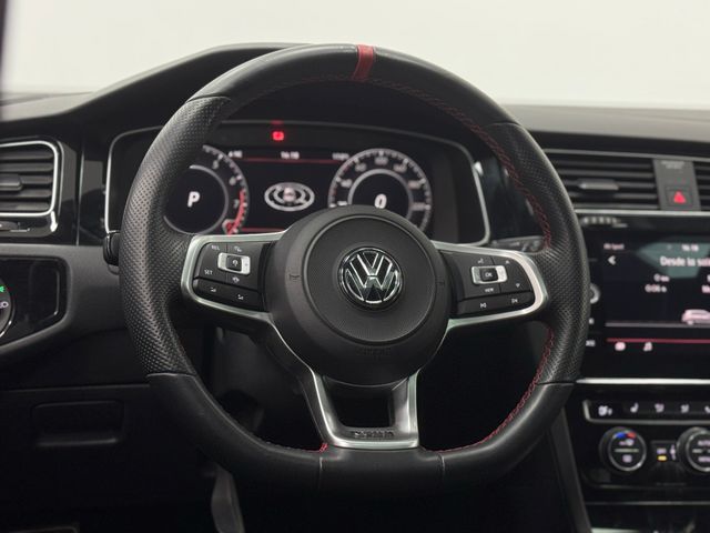 Volkswagen Golf Volkswagen Golf GTI TCR 2.0 TSI 213kW(290CV) DSG