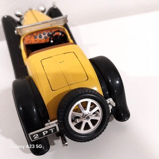 Modelo a escala vintage – Bugatti Type 55 (1932)