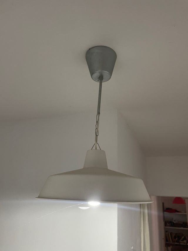 Lámpara de techo colgante metal y plástico