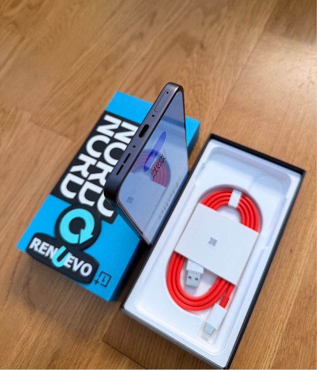 OnePlus Nord 5 (12/512 GB) // Sin estrenar