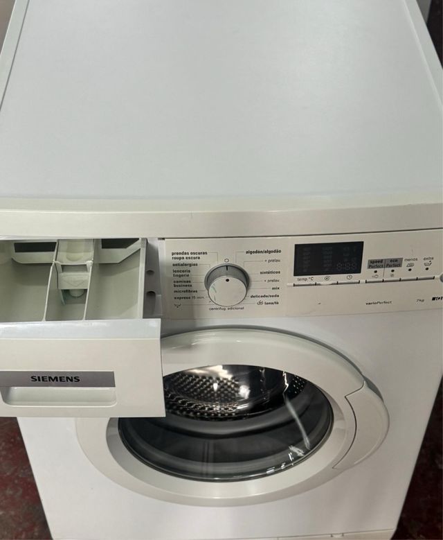 LAVADORA SIEMENS 7 KILOS EN BLANCO