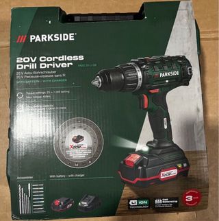 Atornillador taladro Parkside 20V completo