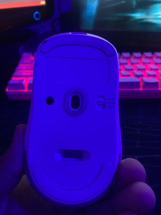 Ratón Gaming Blanco y Morado