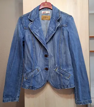 Chaqueta Vaquera Entallada