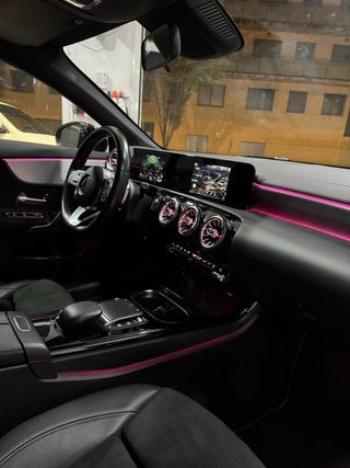 MERCEDES-BENZ 🔵 CLA SHOTTING BREAK 250e 218cv 2020