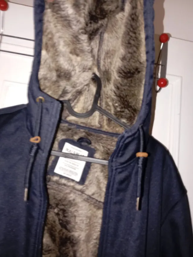 Cazadora Pull&Bear forrada Talla M