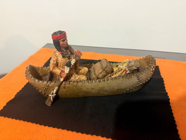 Figura Canoa Indio