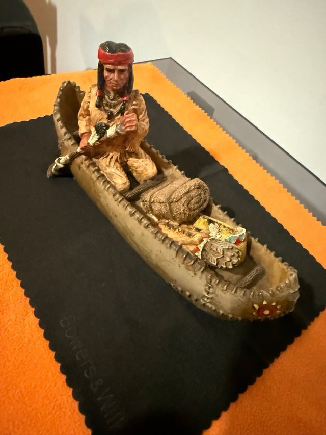 Figura Canoa Indio