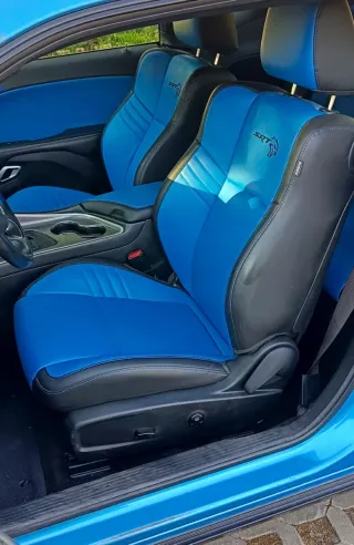 Dodge challenger  2019