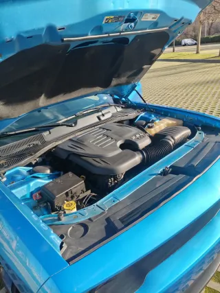 Dodge challenger  2019