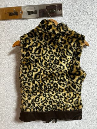 Chaleco pelo leopardo