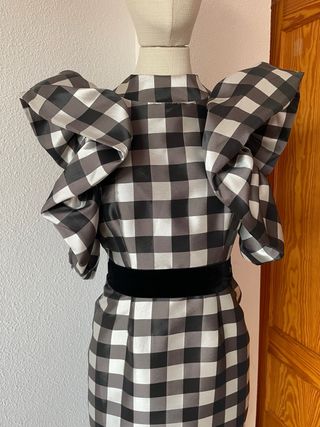 Vestido Matilde Cano Talla 40 Nuevo