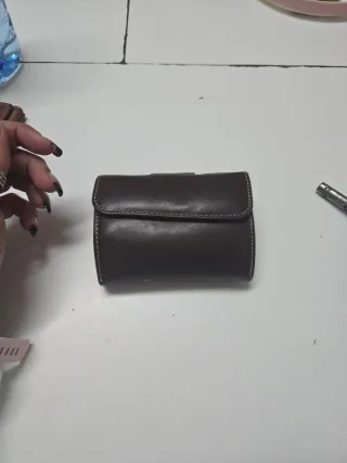 Cartera de piel cuero pequeña