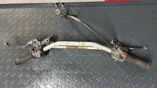 Guiador Aprilia RX50 com Comandos