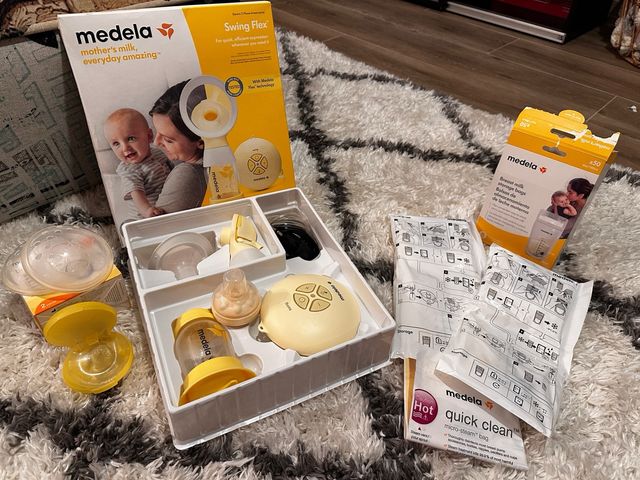 Sacaleches Medela Swing Flex con Accesorios