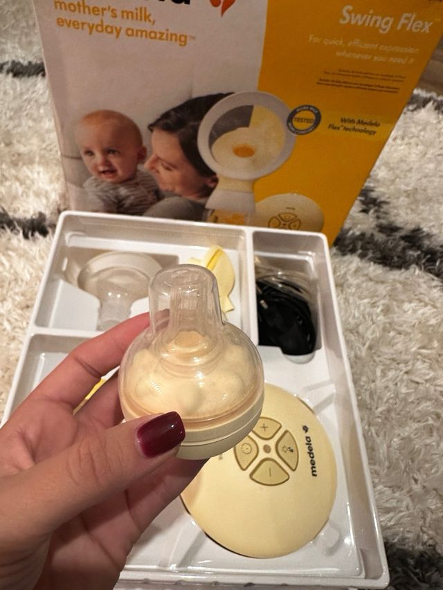 Sacaleches Medela Swing Flex con Accesorios