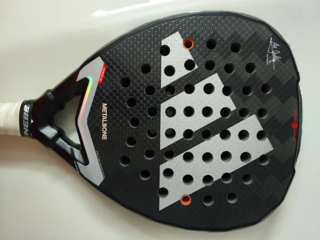 Pala de Pádel Adidas Metalbone