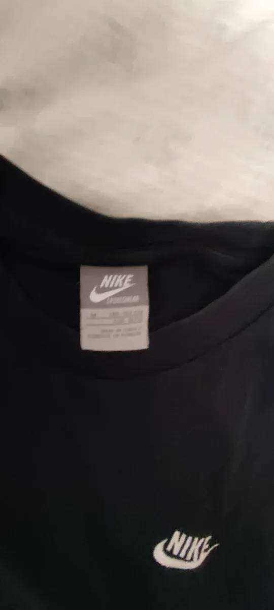 Camiseta deportiva Nike Negra Talla M