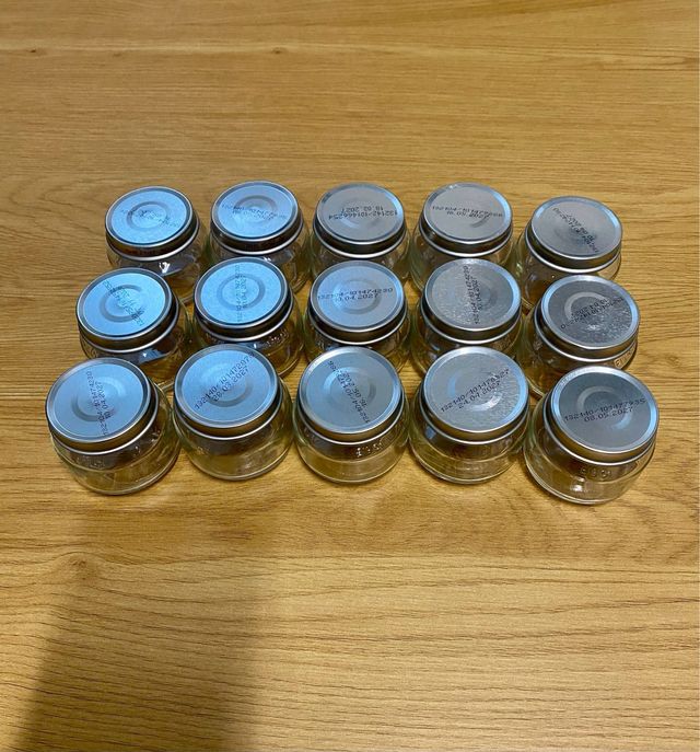 Set 15 vasetti di vetro con tappo in metallo